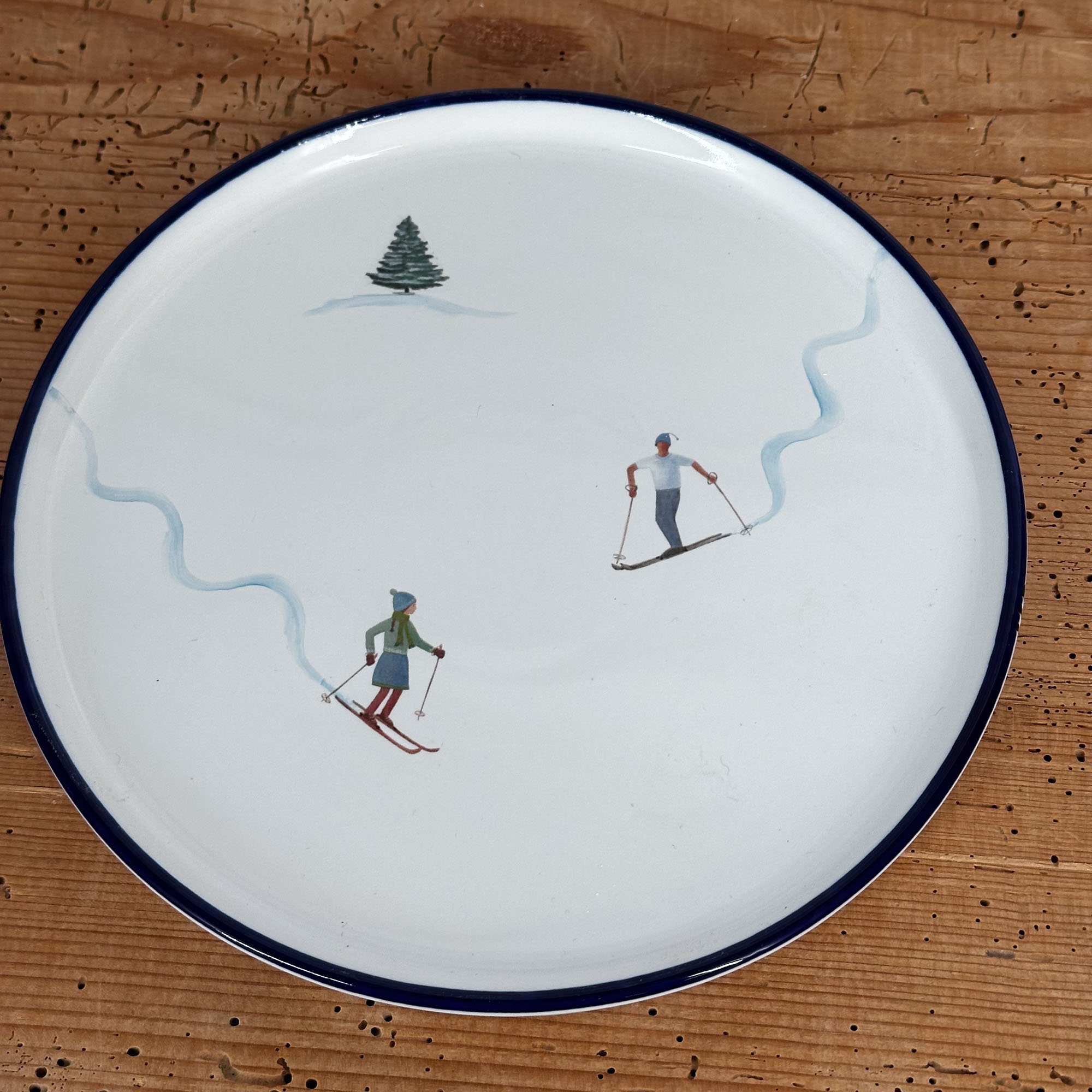 Frühstücksteller blauer Rand mit Schifahrern und Wedelspuren, Dessertteller